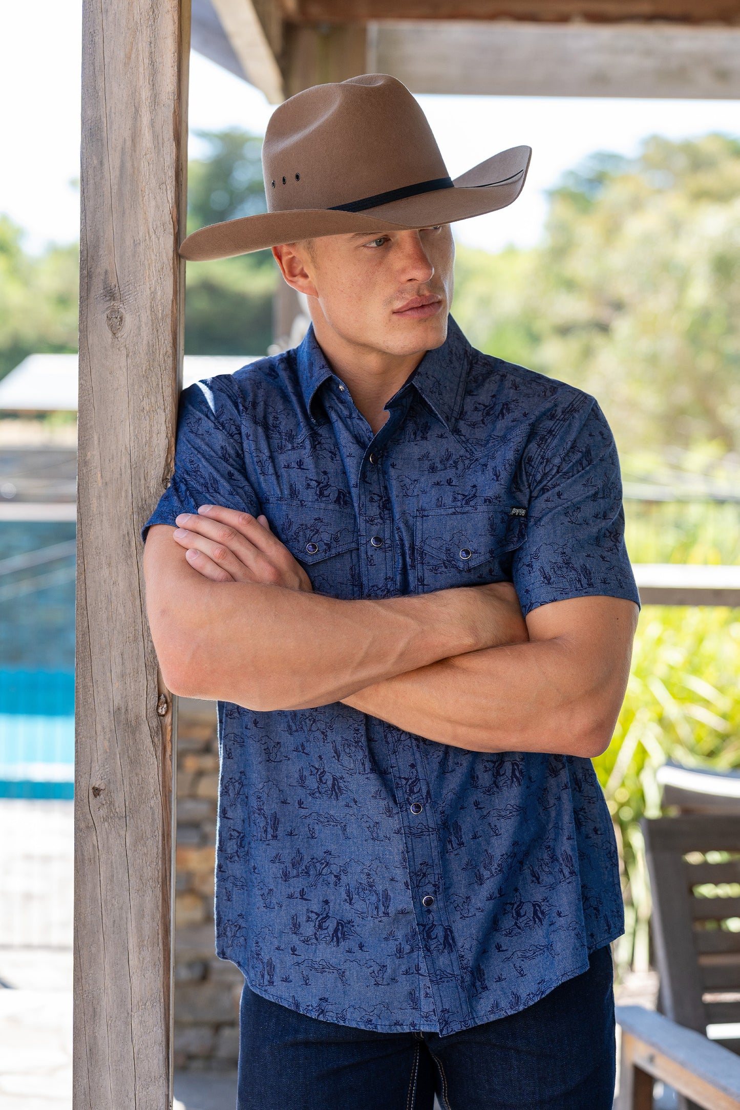 Pure Western Men’s Travis Print Western Short Sleeve Shirt