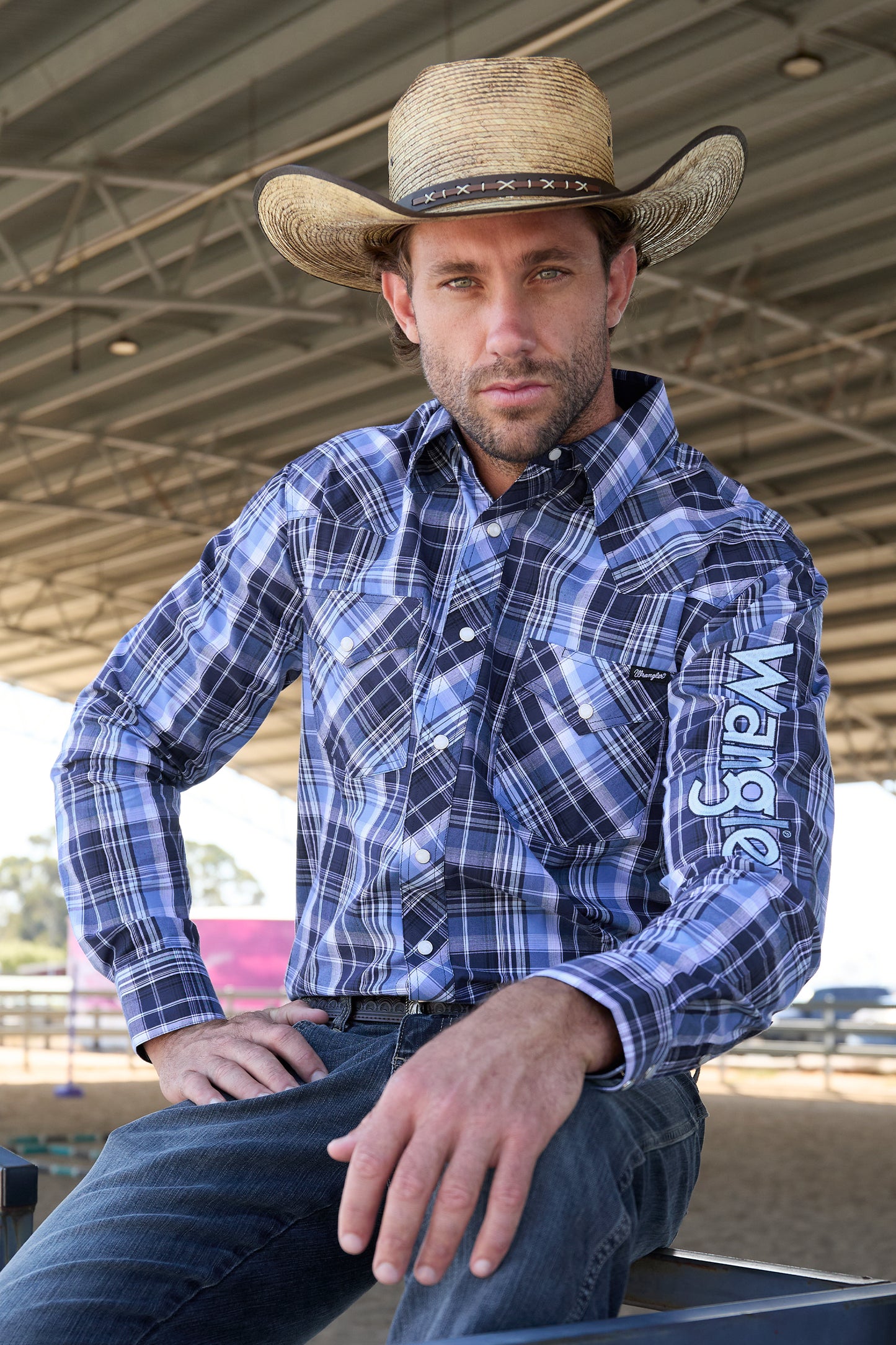 Wrangler Men’s Billy Check Logo Western Long Sleeve Shirt