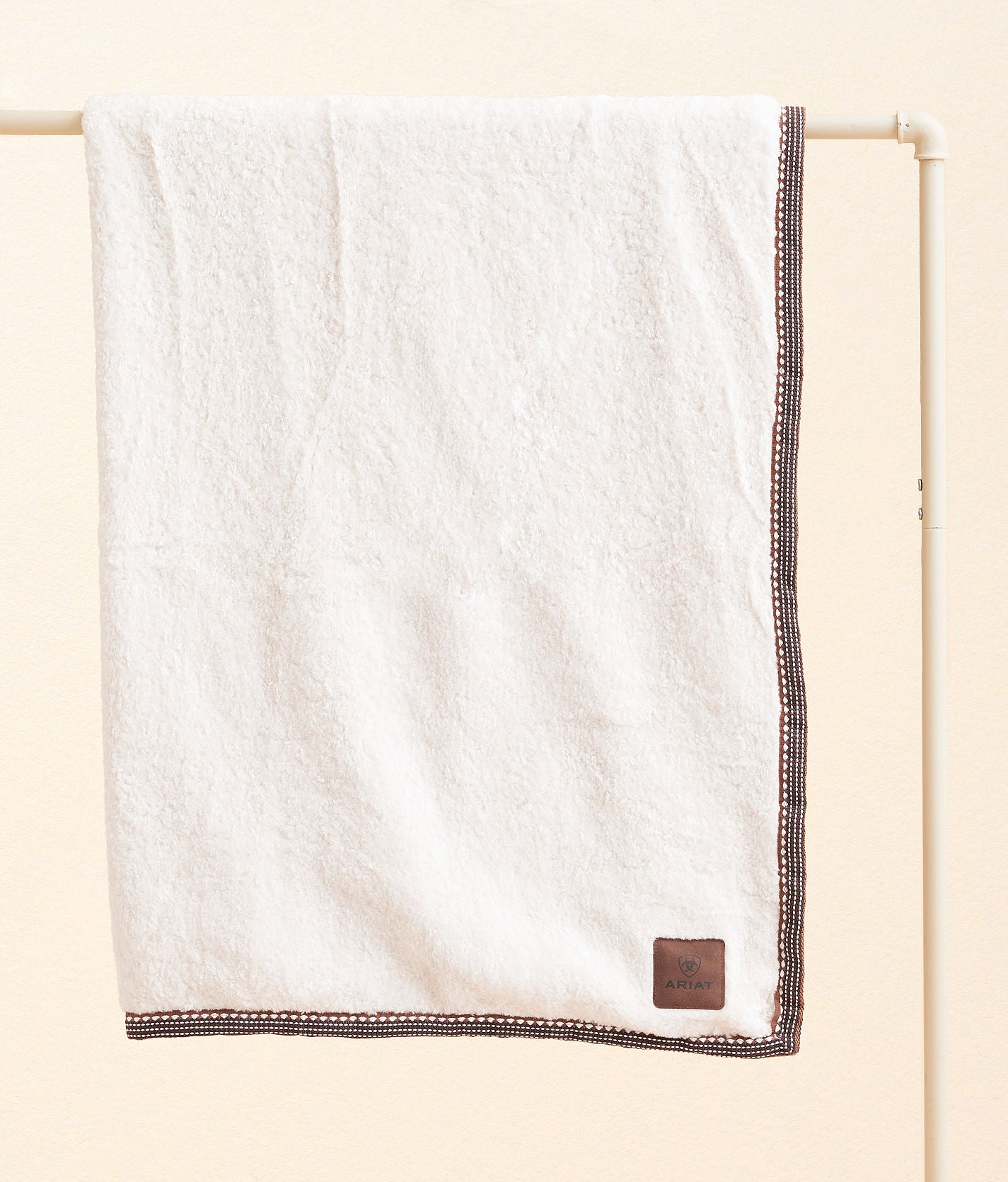 Ariat Snuggle Blanket - Appaloosa