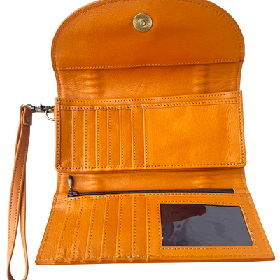 The Design Edge Tooling Leather Cowhide Trifold Wristlet Wallet – AW39 – Mateo