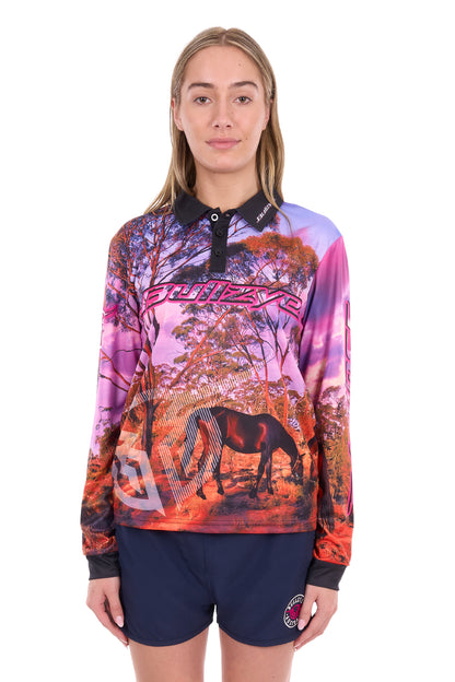 Bullzye Women’s Grazing Horse Long Sleeve Tee