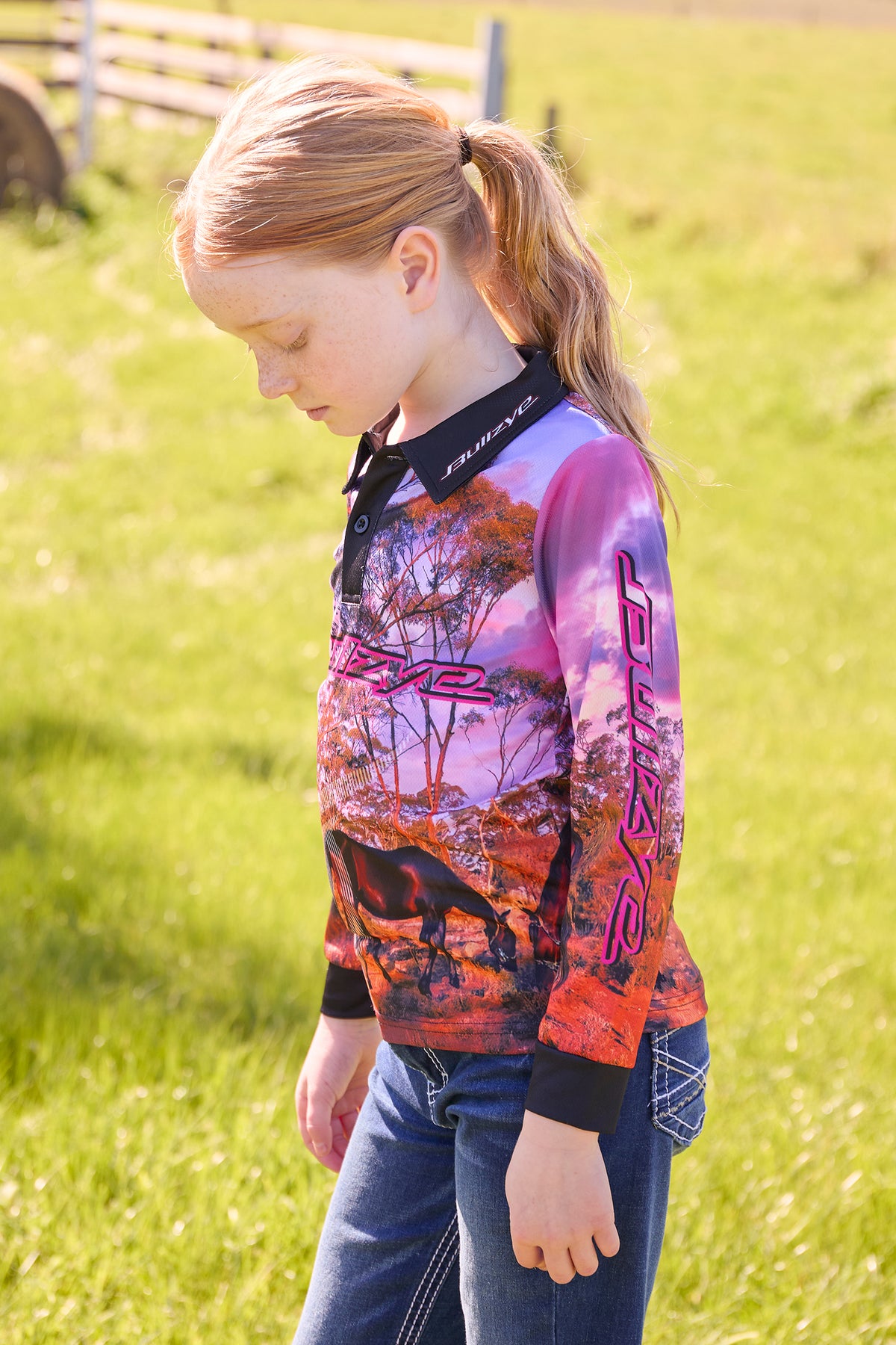 Bullzye Girl’s Grazing Horse Long Sleeve Tee