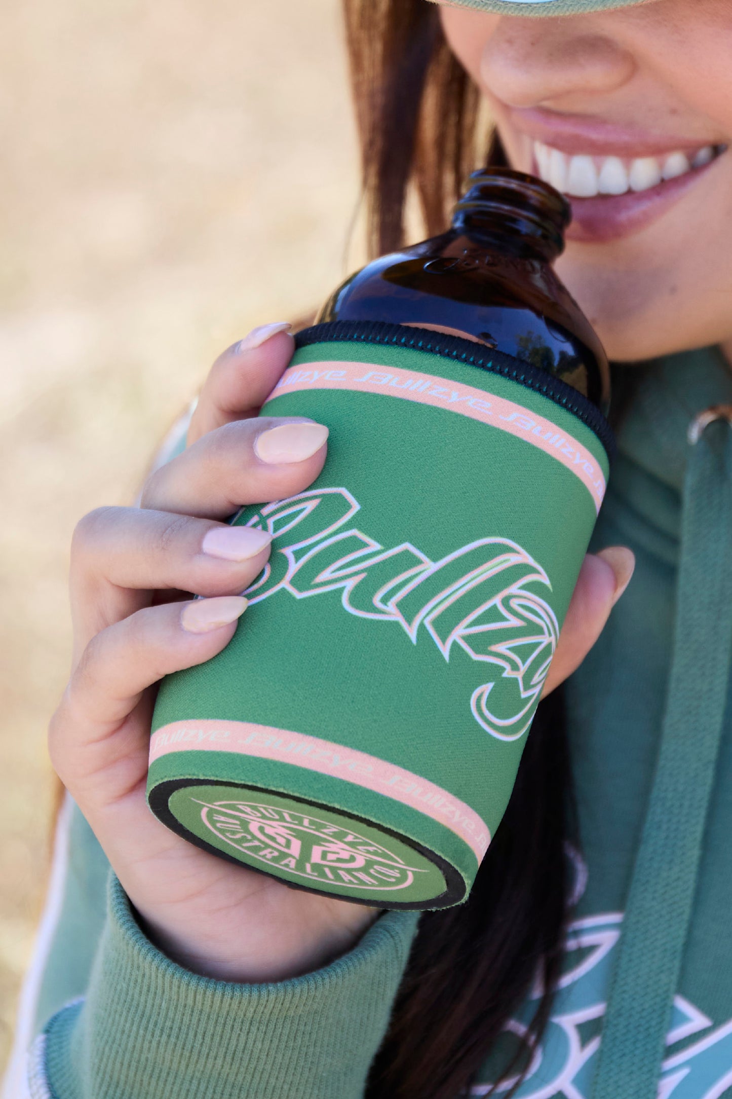 Bullzye Rhea Stubby Holder