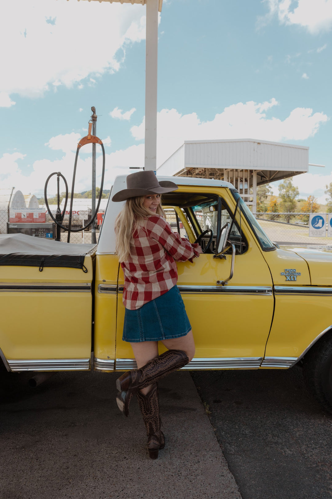 Black Colt Clothing - Gabby Long Sleeve - Red Gingham