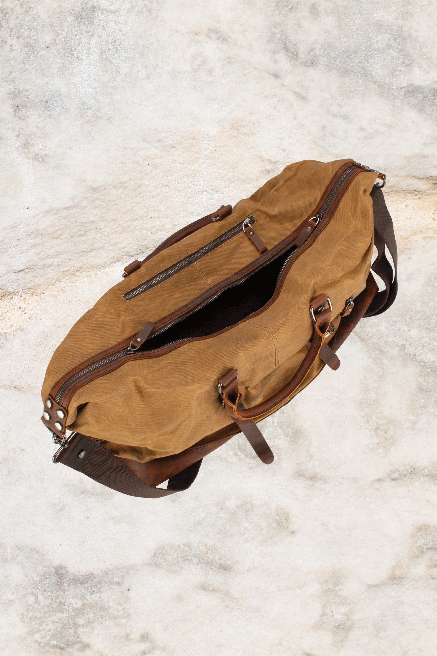 Burke & Wills Macquarie Duffle Bag - Camel