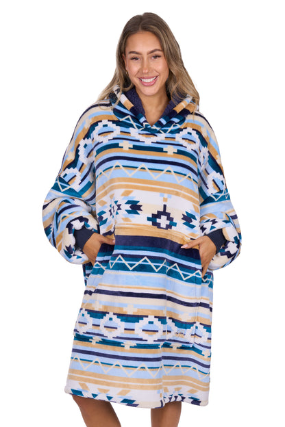 Pure Western Adult’s Aztec Print Snuggle Hoodie