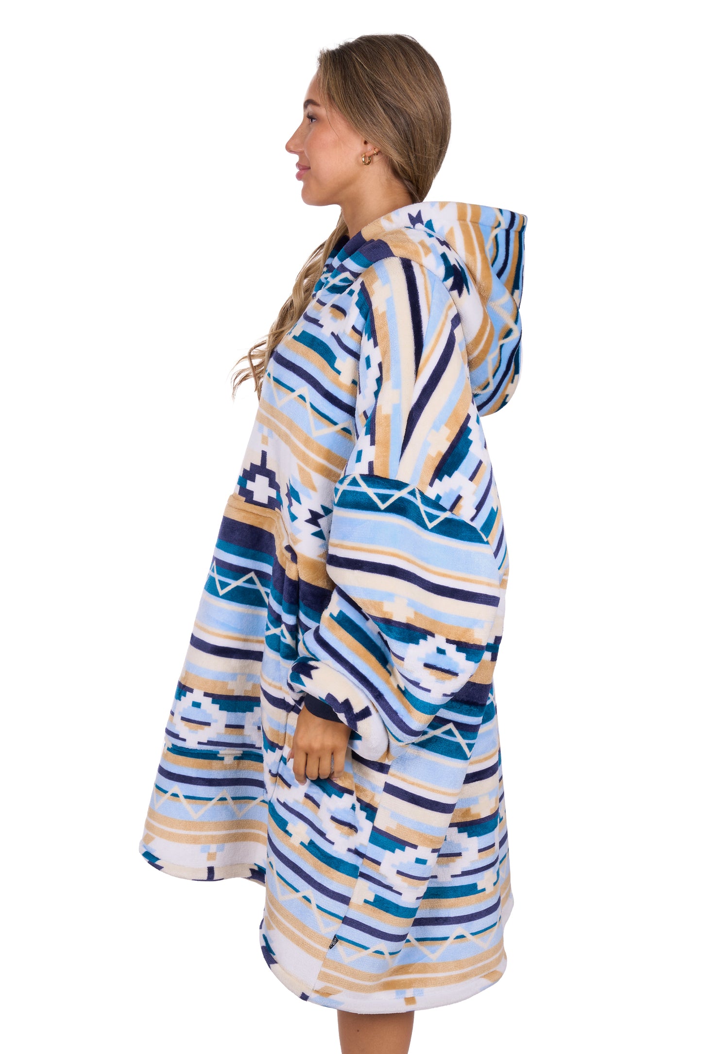 Pure Western Adult’s Aztec Print Snuggle Hoodie