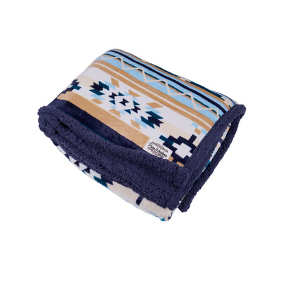Pure Western Aztec Print Snuggle Rug
