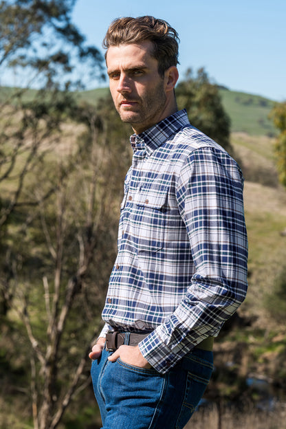 Thomas Cook Men’s Justin Check 2-Pocket Long Sleeve Shirt