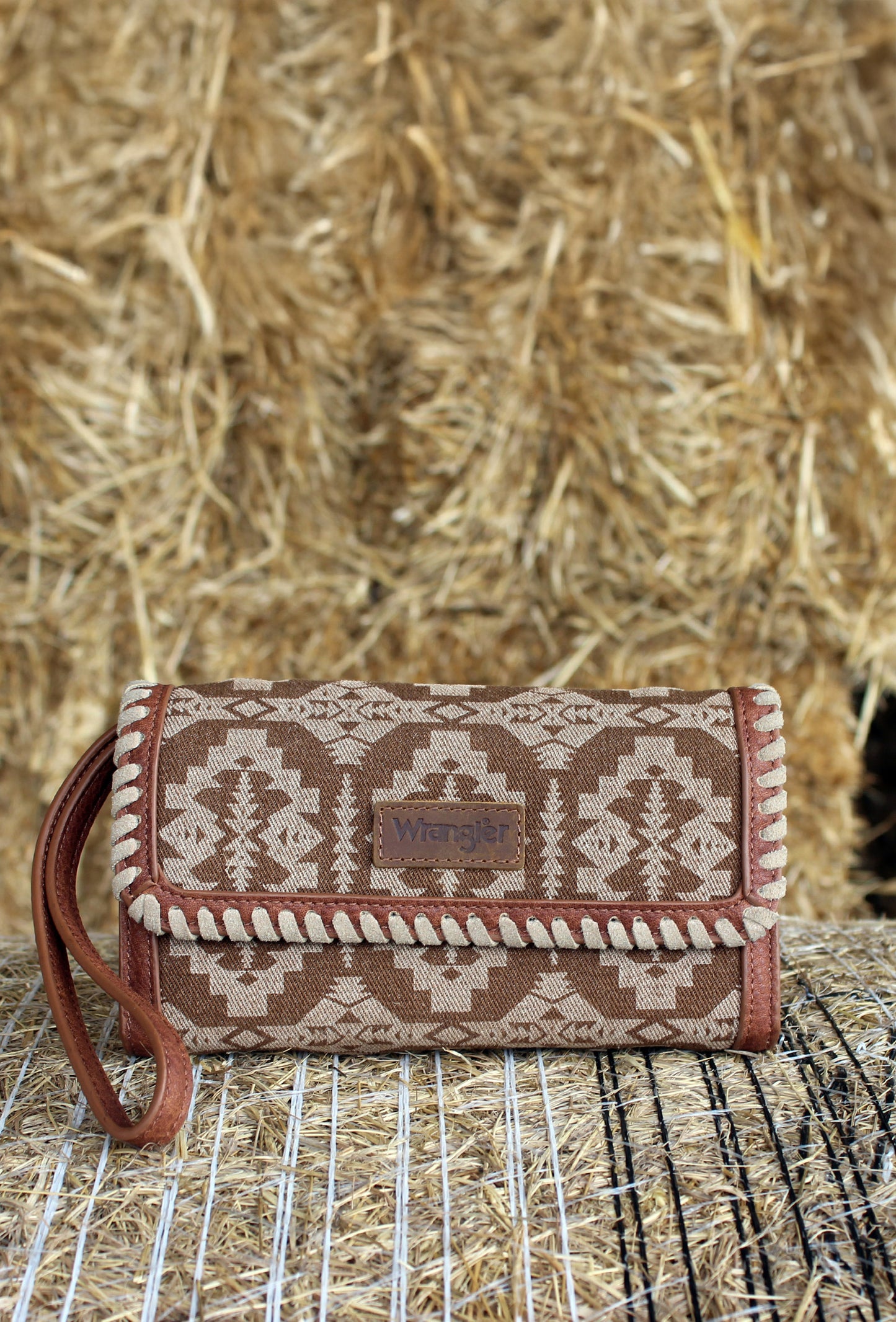 Wrangler Dakota Whipstitch Wallet Bag