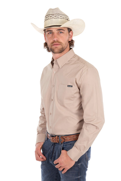 Wrangler Men’s Flex Tech 1-Pocket Button Down Long Sleeve Shirt - Sand