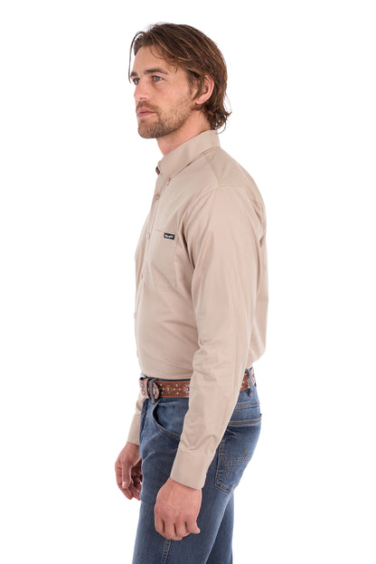 Wrangler Men’s Flex Tech 1-Pocket Button Down Long Sleeve Shirt - Sand