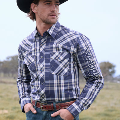 Wrangler Men’s Wayne Check Logo Western Long Sleeve Shirt
