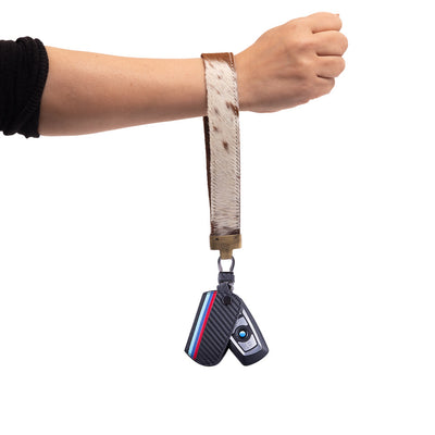The Design Edge Cowhide Wristlet Oversized Keyring Ca-07