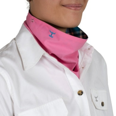 Just country Womens Carlee Double Sided Scarf Blue Jewel Plaid/ Pink