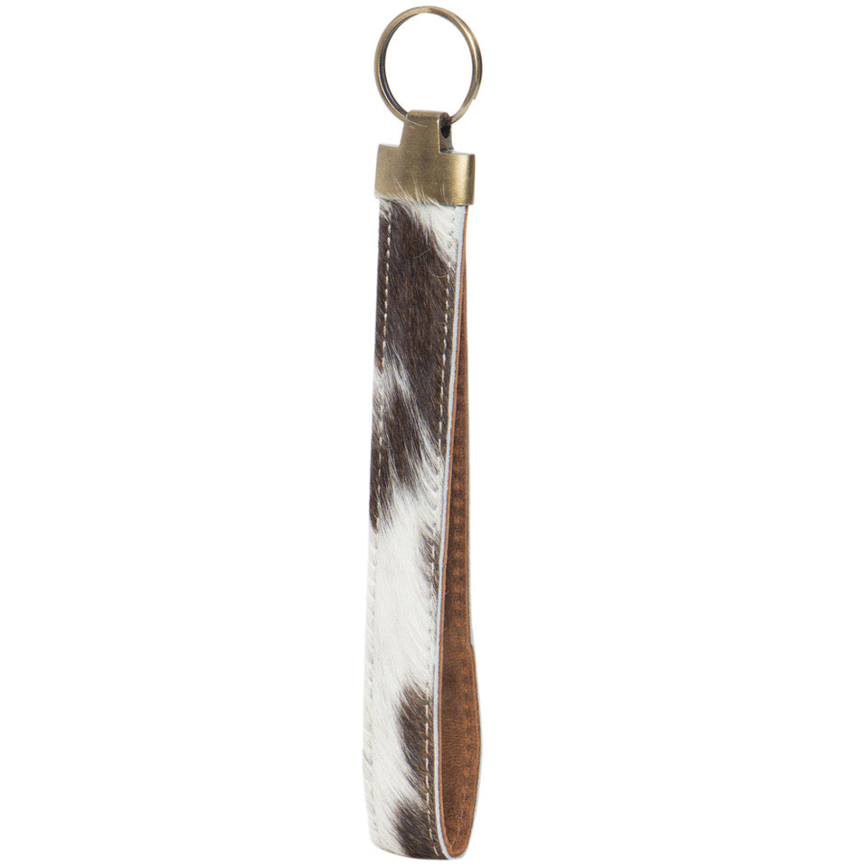 The Design Edge Cowhide Wristlet Oversized Keyring Ca-07