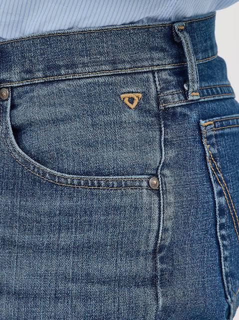 Wrangler Men’s Cody Johnson 02 Regular Fit Jean - Moonlight
