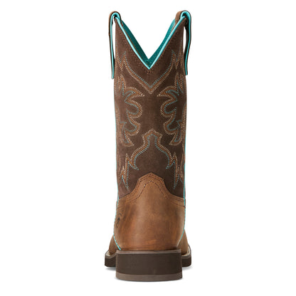 Ariat Women's Delilah Round Toe - Distressed Brown/ Fudge Brown