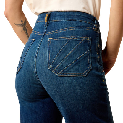 Ariat Women's Ultra High Rise Penelope Wide Leg Jeans - Lakewood