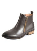 THOMAS COOK DULWICH BOOT